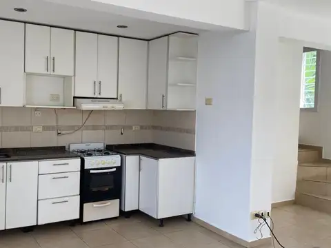 SE ALQUILA DUPLEX DOS DORMITORIOS - ZONA VILLA BELGRANO