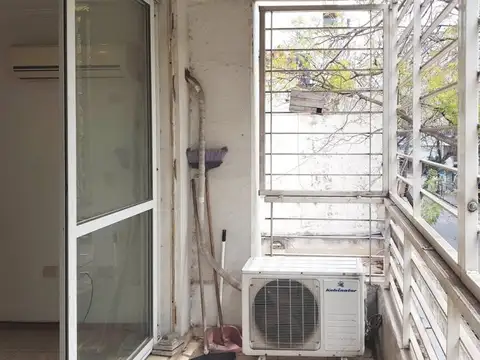 Departamento 1 dormitorio con balcón al frente – Montevideo 1343