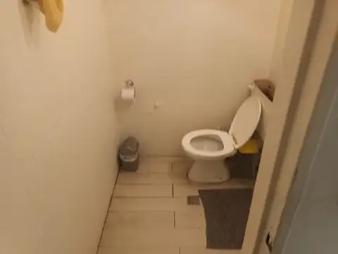 Local en Alquiler Via Púb.