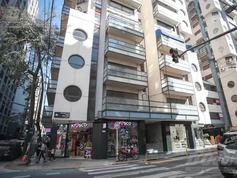 Marcelo Torcuato De Alvear 1300