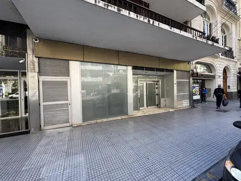 Local en Recoleta