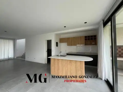 Departamento en Alquiler de 3 dormitorios