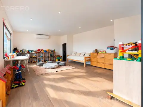 Casa en venta de 6 ambientes exclusiva en Ciudad Jardín