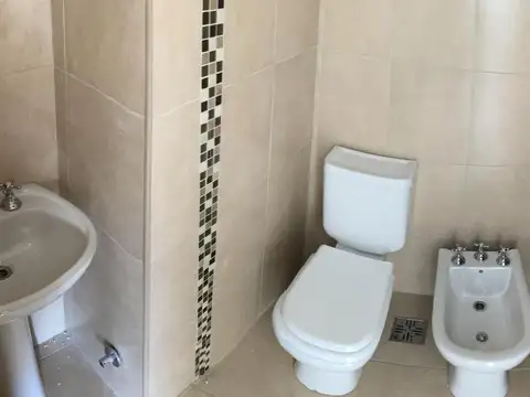 Monoambiente - Zona Ciencias Económicas – PERMUTAS