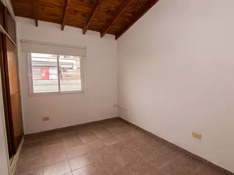 Venta Villa Luzuriaga PH 3 ambientes sin expensas