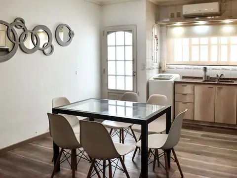 Depto Tipo Casa en Venta con 1 cocheras