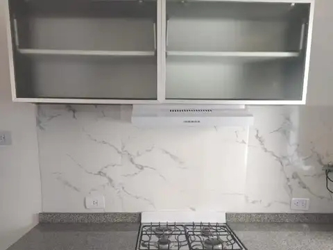 Departamento en Alquiler con 1 cocheras