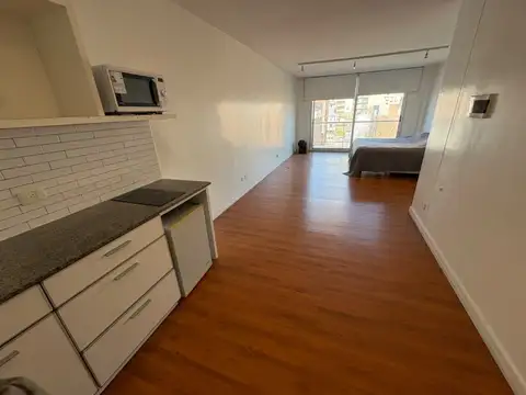 Departamento en Alquiler en Las Cañitas, $ 700.000