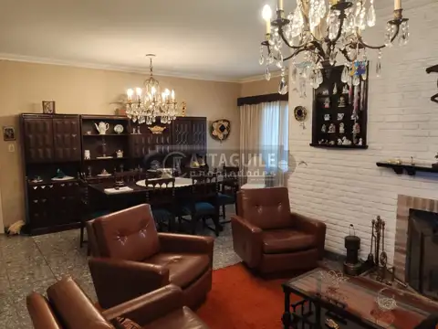 Casa en Venta en San Antonio de Padua, USD 160.000