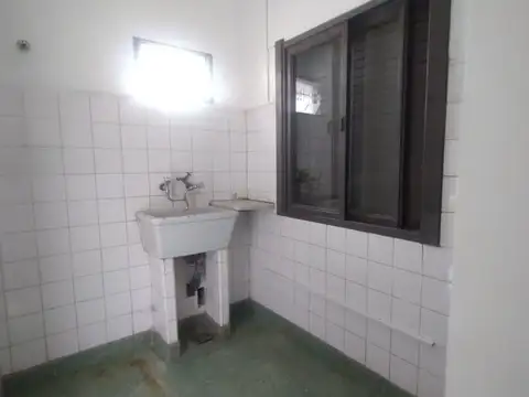 OFICINA EN ALQUILER CENTRO NEUQUEN