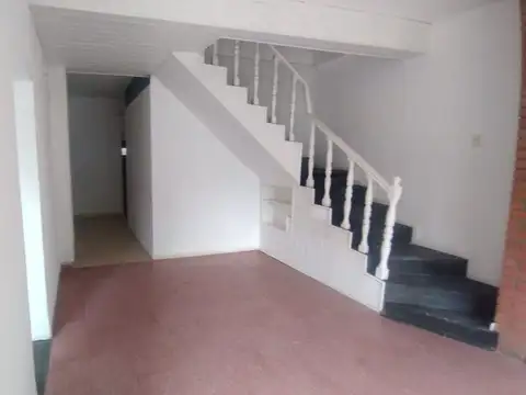 Oficina en Alquiler en Neuquen, USD 2.600