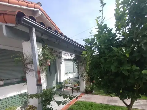 Casa en Venta en Burzaco, USD 60.000