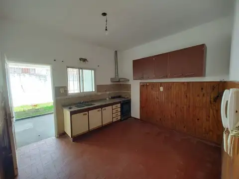 Depto Tipo Casa en Venta en Moron, USD 49.471