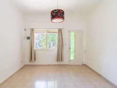 Depto Tipo Casa 3 ambientes con 1 baño