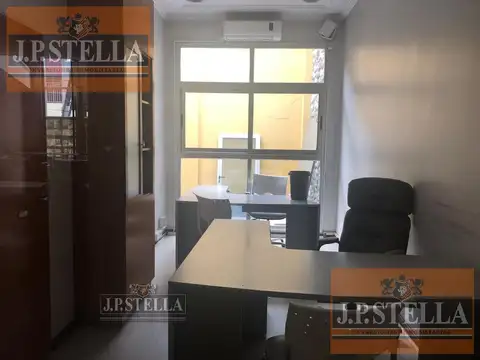 Hipolito Yrigoyen al 2300