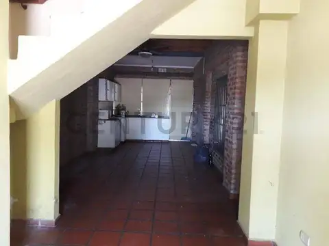 FRAY CAYETANO RODRIGUEZ 4000, Piso 0