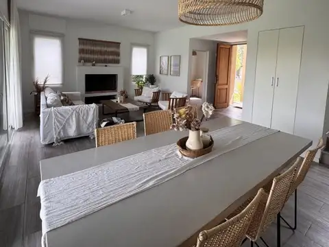 Casa en Venta en Ayres Plaza, USD 475.000