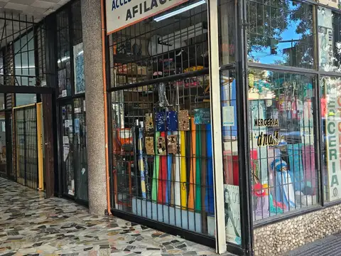 Local en Venta 40 años