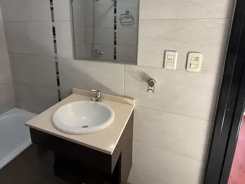 VENTA DEPARTAMENTO 2 AMBIENTES COCHERA PADUA MERLO