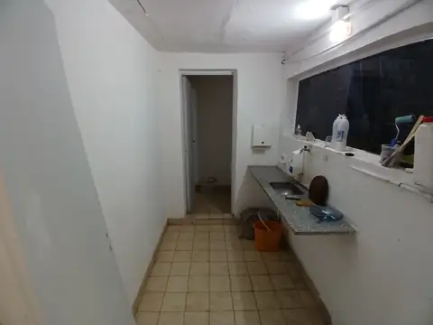 San Martin, Av. 3000