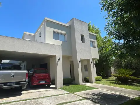 Casa en Venta al Suroeste