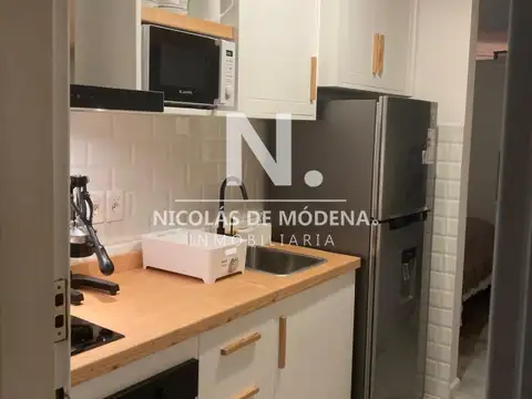 Vende impecable Monoambiente dividido en Mansa, Punta del Este.