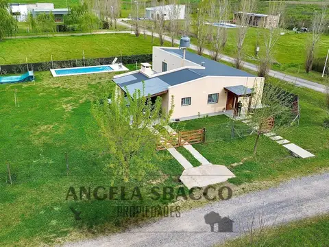 Excelente Casa  en el Pueblo de Torres. APTO CREDITO.