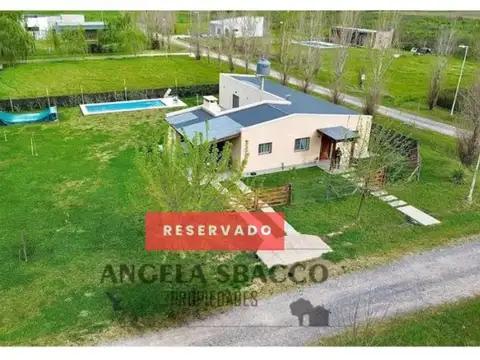 Excelente Casa  en el Pueblo de Torres. RESERVADA//RESERVADA