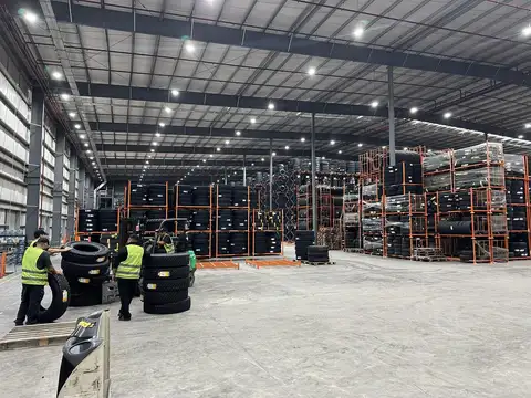 VTA & ALQ Depósito Premium en Polo Industrial Ezeiza Tristan Suarez