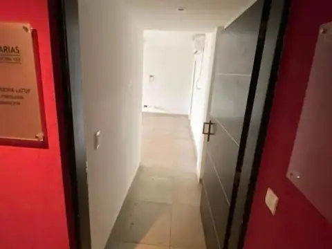 Oficina en Alquiler al Suroeste