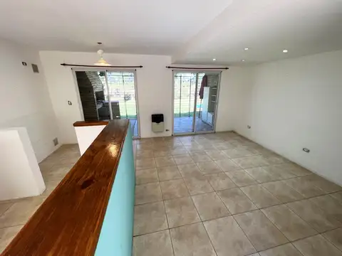 Casa en Venta en Roldan, USD 120.000