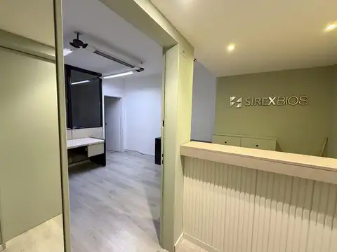 Oficina en Venta al Este