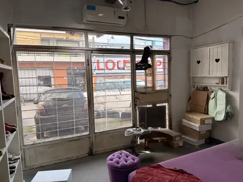 Local de 60 m² Construidos en Alquiler en Tortuguitas