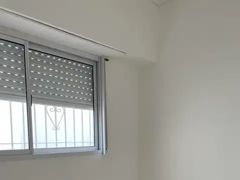 Depto Tipo Casa en Alquiler 25 años