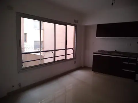 Belgrano 900, Piso 1°