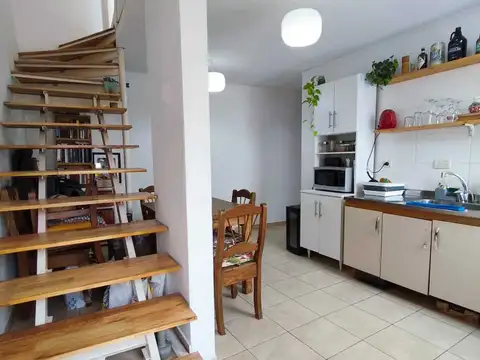 Depto Tipo Casa en Venta de 3 ambientes