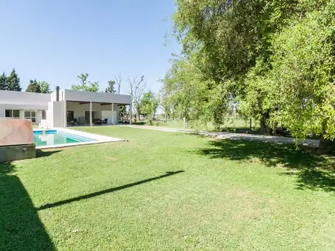 Casa en Alquiler Temporal en Vicente Melazzi, USD 10.000