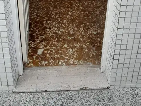 ALQUILER-VILLA LUZURIAGA-2 AMB.+PATIO+LAVADERO- PB -SIN EXPENSAS-ZONA UNIVERSIDAD LA MATANZA !!!