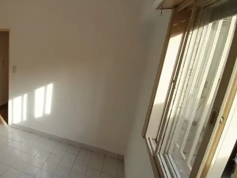Depto Tipo Casa en Alquiler de 1 dormitorio