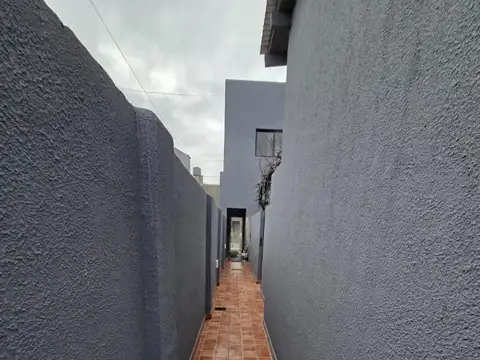 Depto Tipo Casa 3 ambientes con 2 baños