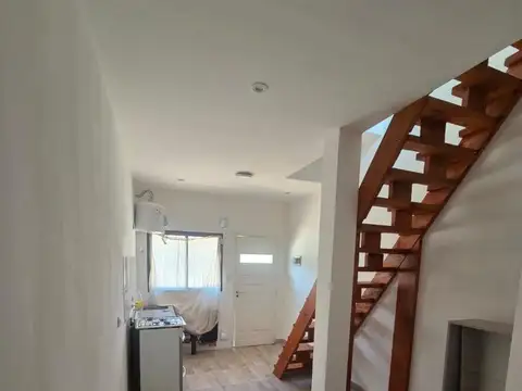 Depto Tipo Casa en Venta de 2 dormitorios