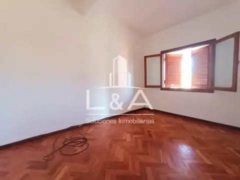 EN ALQUILER DEPARTAMENTO TIPO DÚPLEX