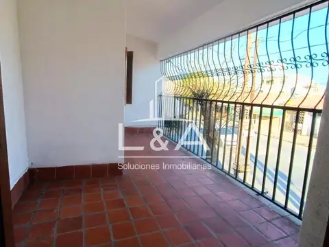 Departamento en Alquiler de 4 ambientes