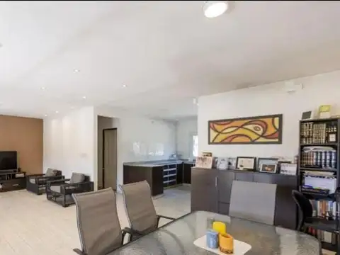 Venta de excelente casa en Brickland Canning