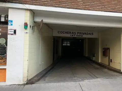 Cochera en Venta para coche grande