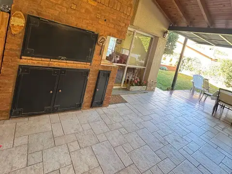 Casa en Venta en Mendoza, USD 310.000