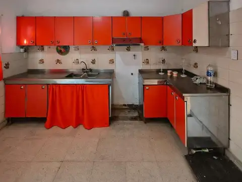 Casa en PH en alquiler Castelar Sur - Granada al 3400