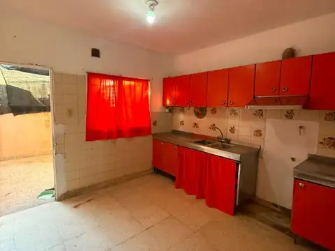 Casa en Alquiler con 1 cochera