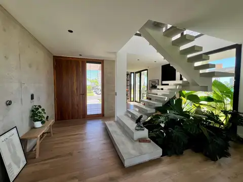 Casa en Riberas Puertos del lago Escobar