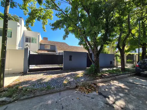 Venta Casa 4 dormitorios en San Isidro Beccar